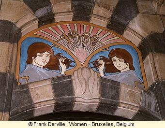 Art Nouveau woman in Bruxelles